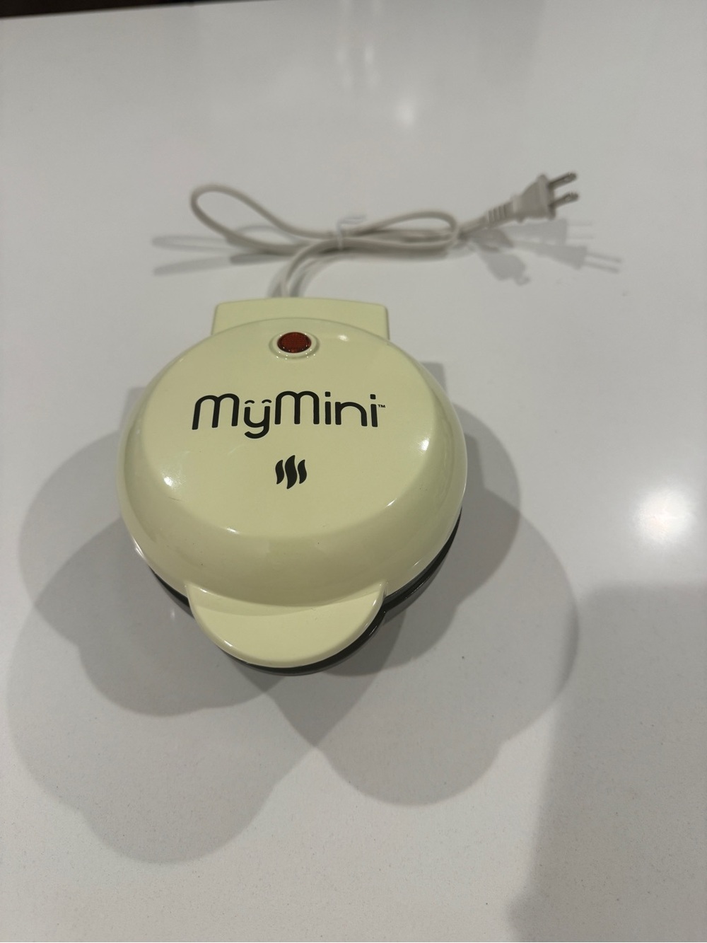 MyMini Light Yellow Electric Mini Waffle Maker